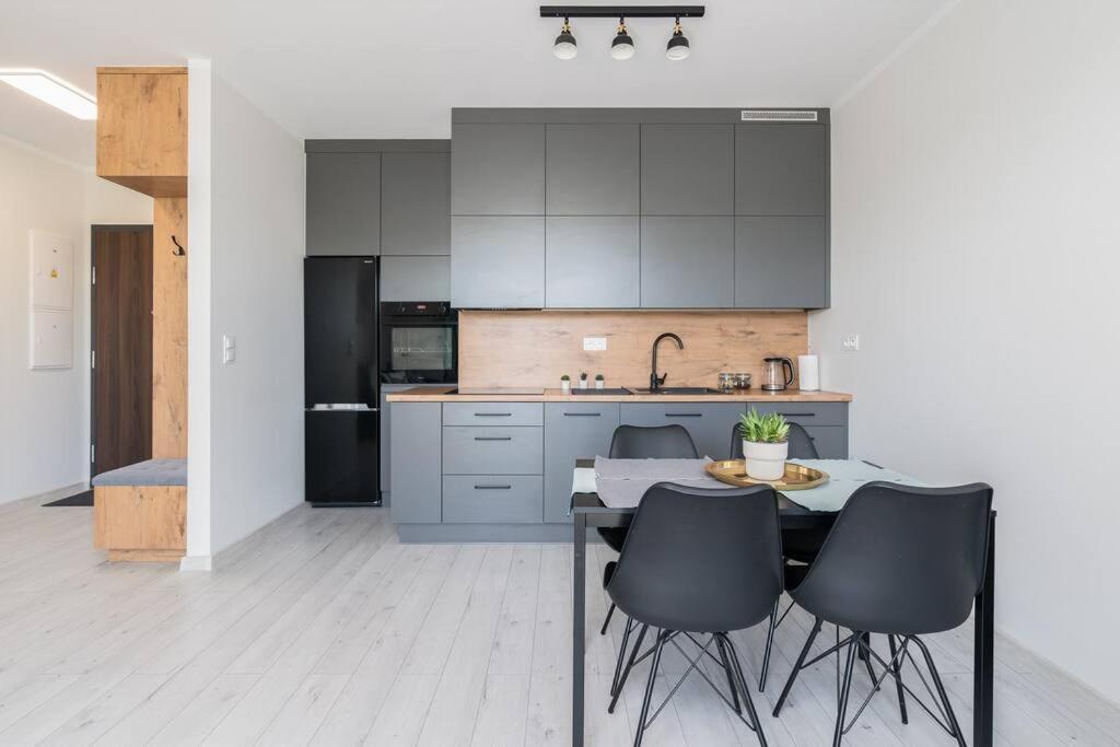 Apartment Sunny Garden Warta View Poznan
