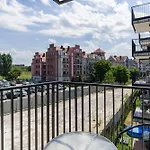 Sunny Garden Warta View